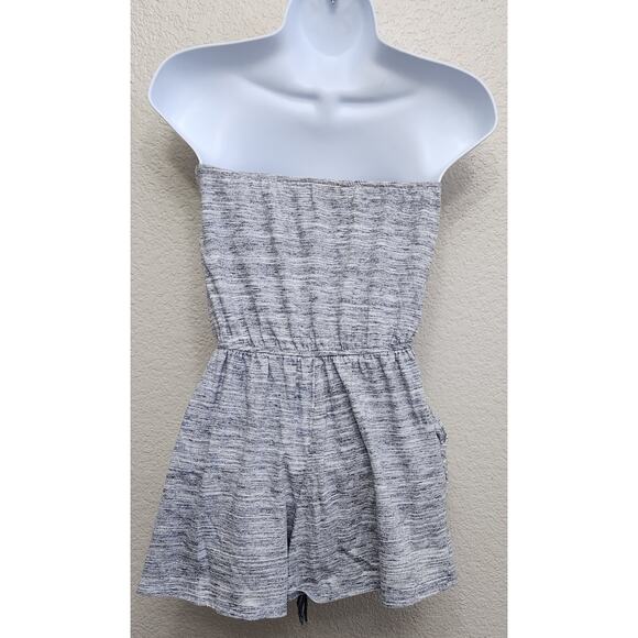 Mossimo Supply Co Gray Heathered Strapless Romper XS Pockets Elastic Waist Soft - Picture 3 of 5